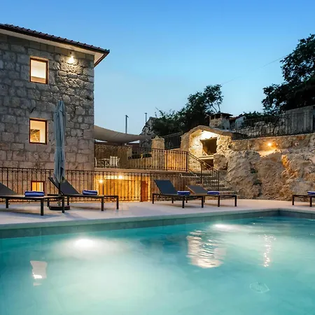 Awesome In With Wifi Holiday home Zmijavci