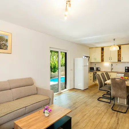 Hébergement de vacances Awesome In With Wifi Vinišće